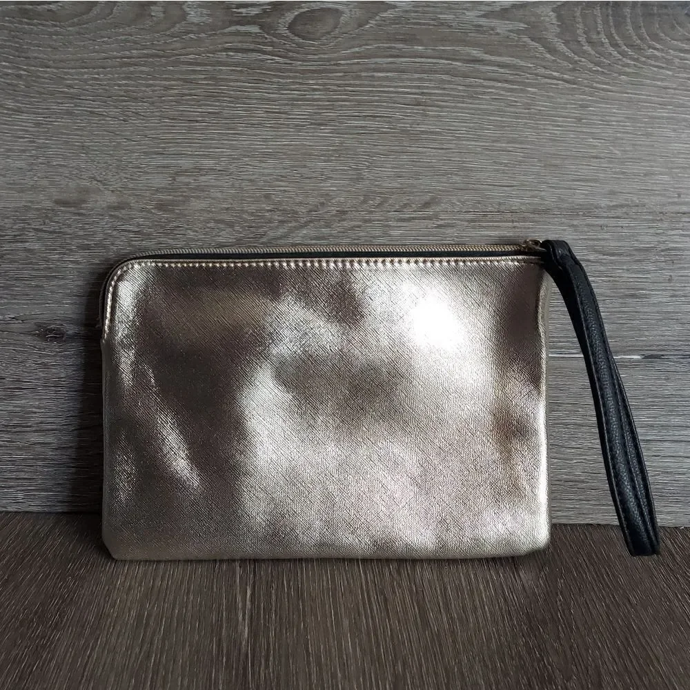 NEW BETSEY JOHNSON Saffiano Metallic Wristlet Bag Pouch Gold